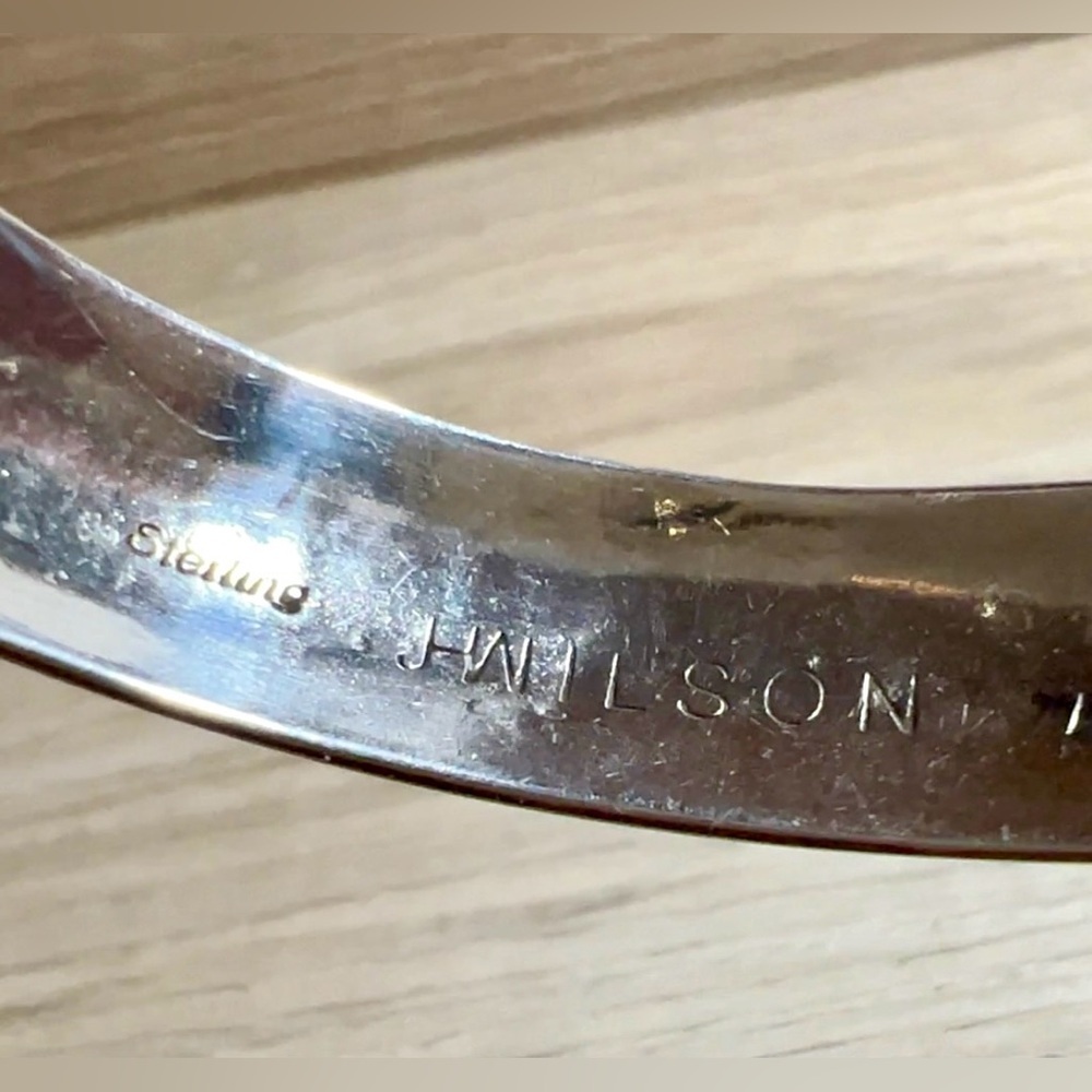 Vintage Handmade Designer Signed JH Wilson Sterling Silver Etched Cuff Bracelet - Picture 7 of 8